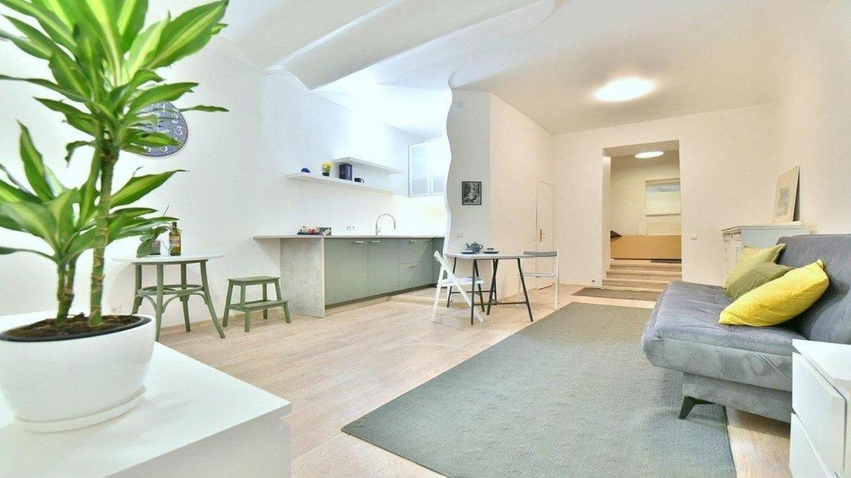 Vilnius Town Square Apartments Self Check-In 24H By H&H Exteriör bild