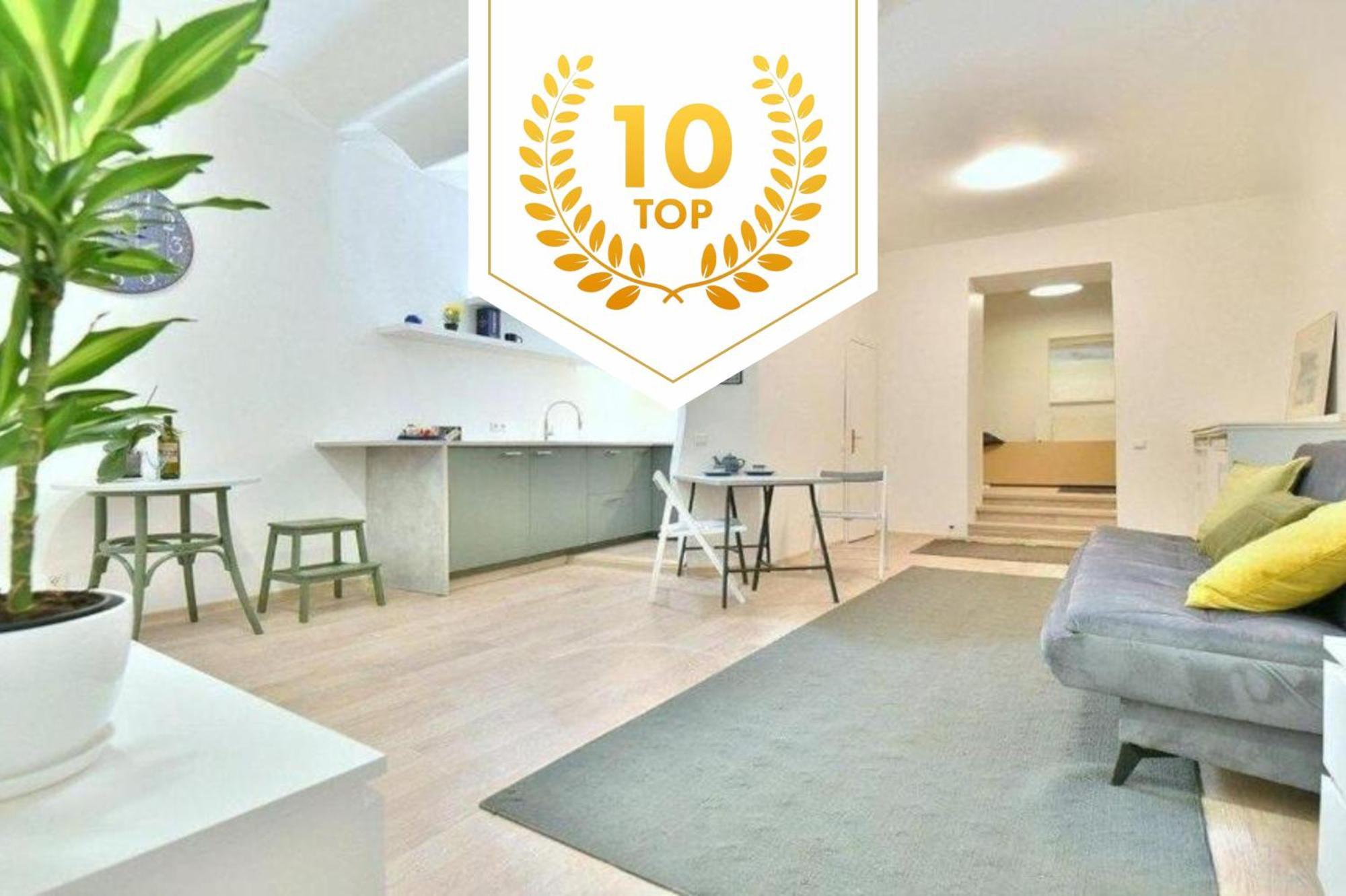 Vilnius Town Square Apartments Self Check-In 24H By H&H Exteriör bild